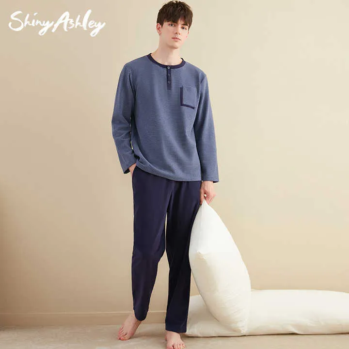 ملابس منزلية دافئة للرجال للخريف والشتاء . Men's Warm Home Clothes for Autumn and Winter, Elastic