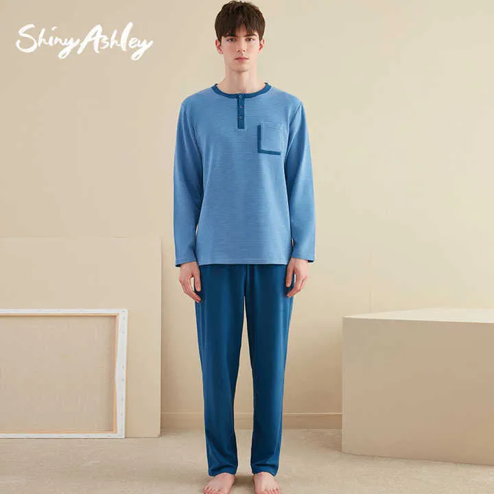 ملابس منزلية دافئة للرجال للخريف والشتاء . Men's Warm Home Clothes for Autumn and Winter, Elastic