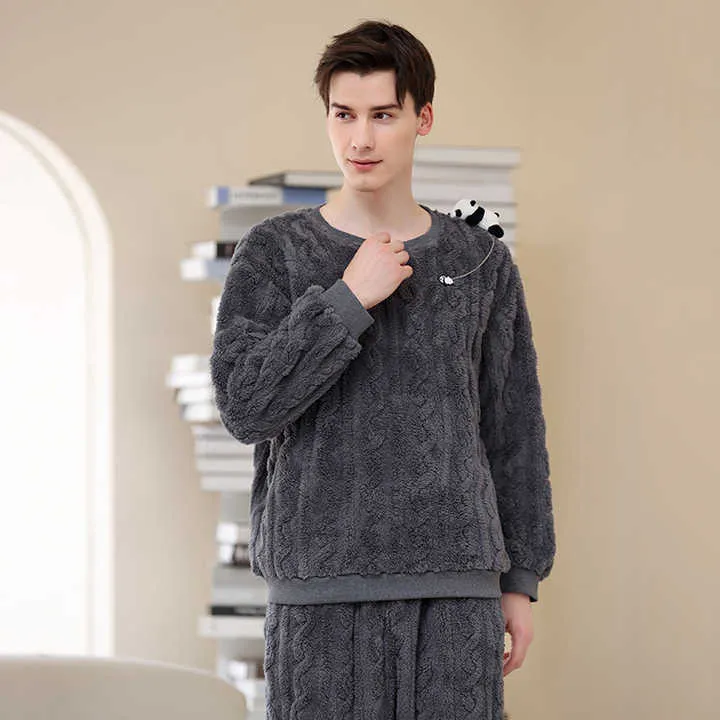 تصميم جديد من المصنع بيجاما من الصوف بفتحة . New Design Factory O-Neck Fleece Pajamas
