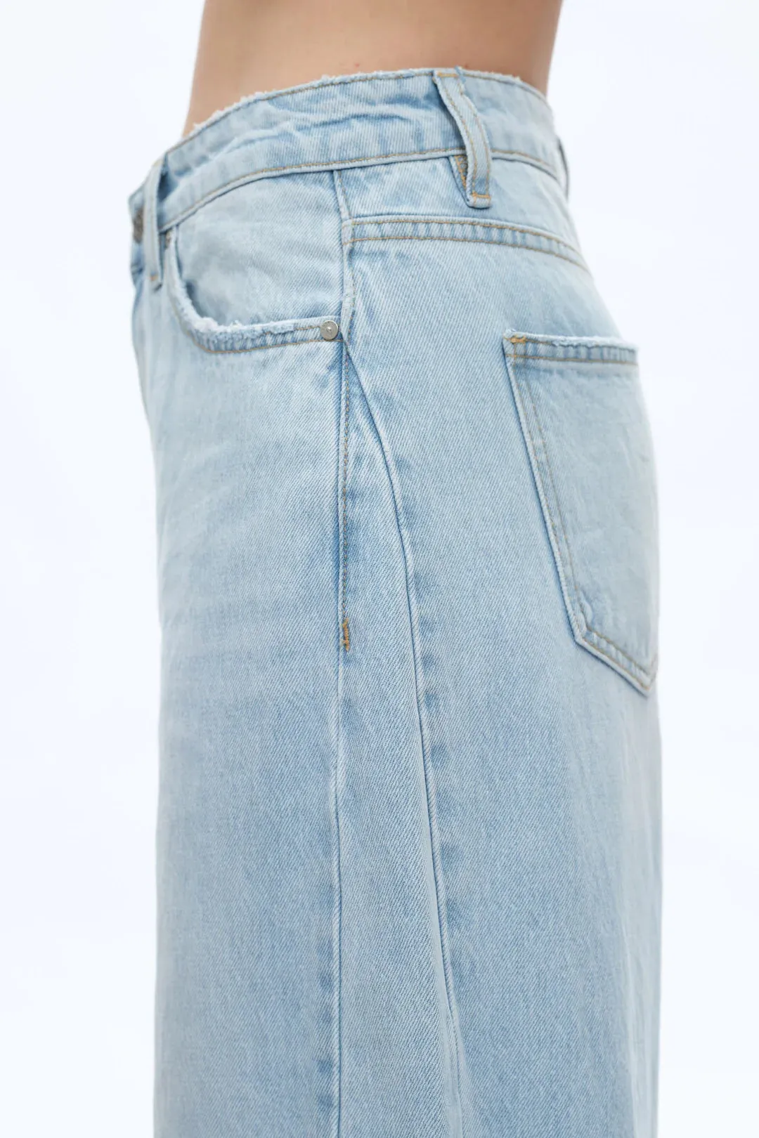 High Rise Barrel Leg Denim Jeans - Light Blue