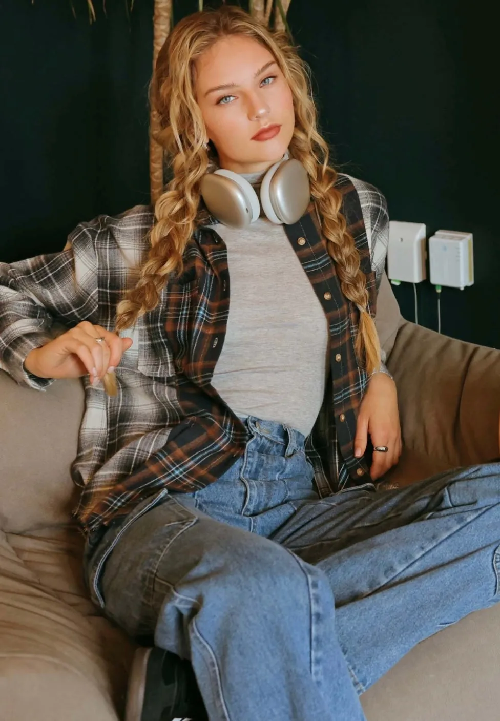Hold That Thought Flannel Top