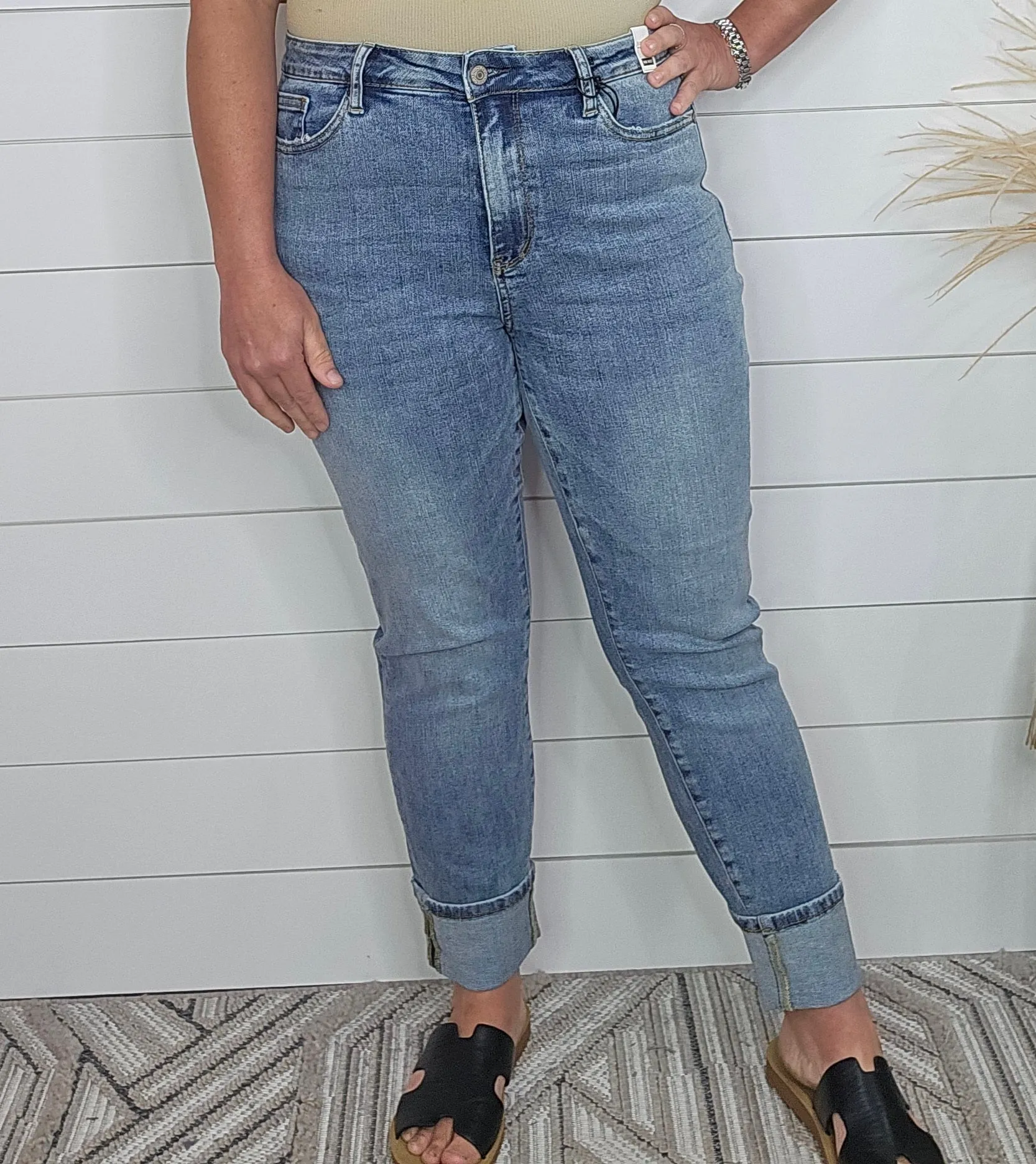 JUDY BLUE HIGH WAIST VINTAGE WASH BOYFRIEND JEAN