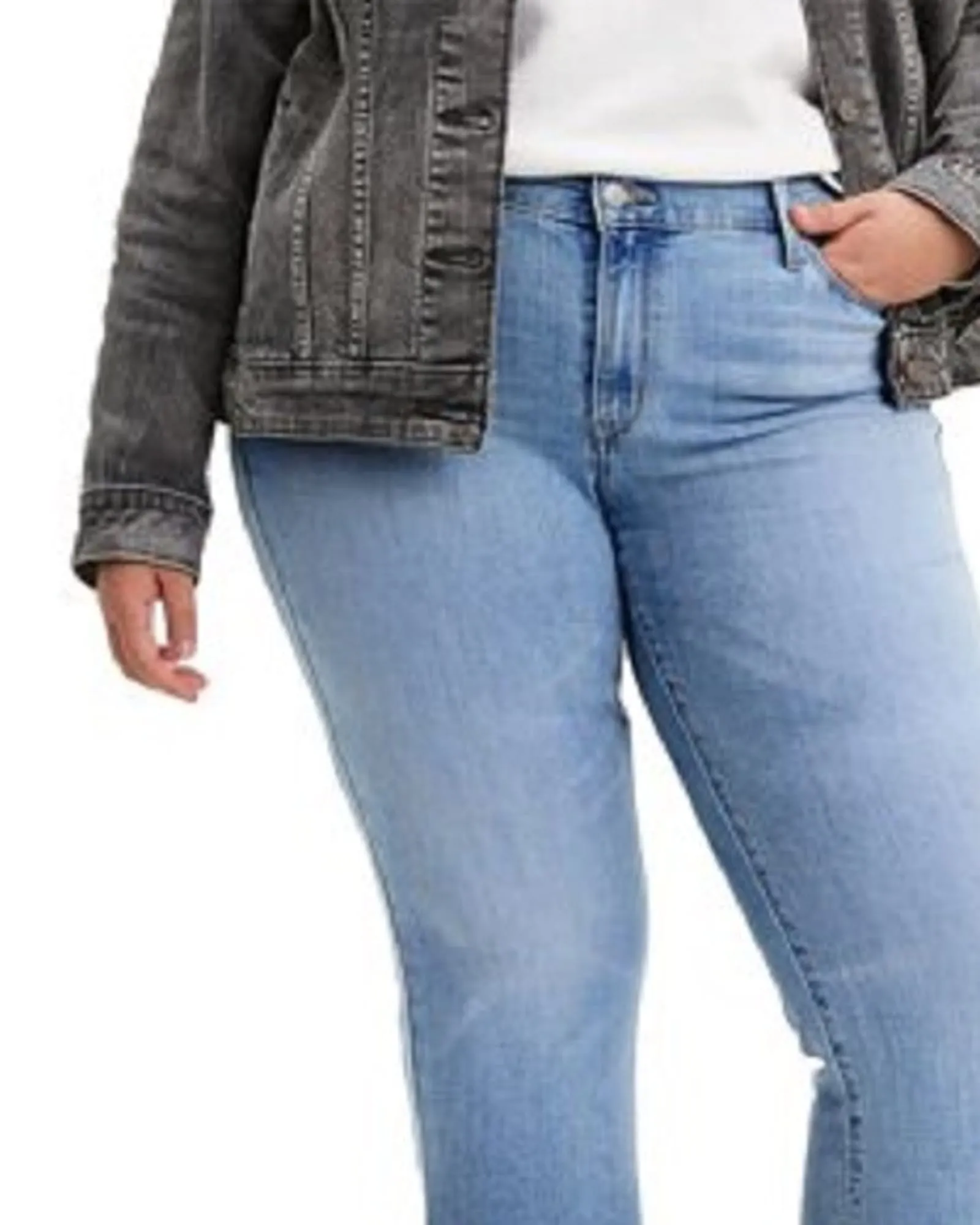 Levi's Women's Trendy  Classic Straight Leg Jeans Blue  20W | Blue