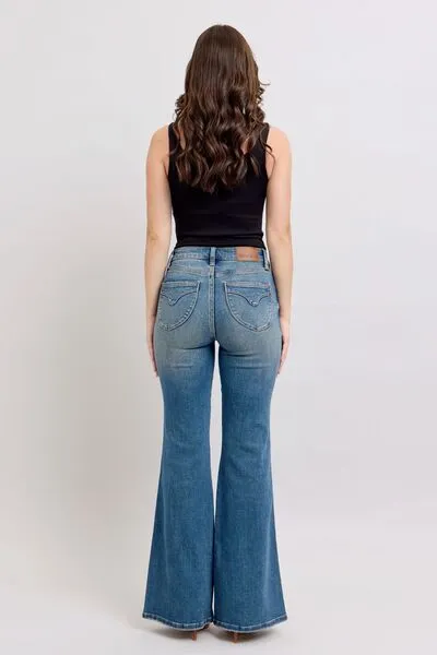 The Maylee- Judy Blue Mid Rise Tummy Control Vintage Wash Jeans