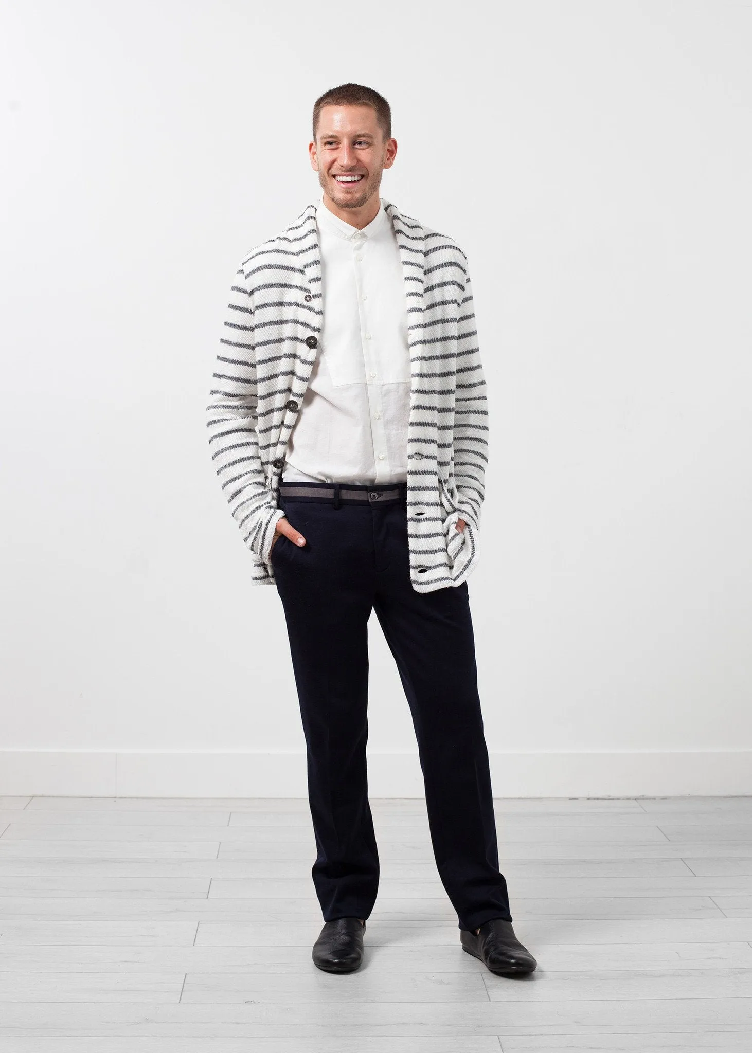 UnisEEx Shawl Cardigan