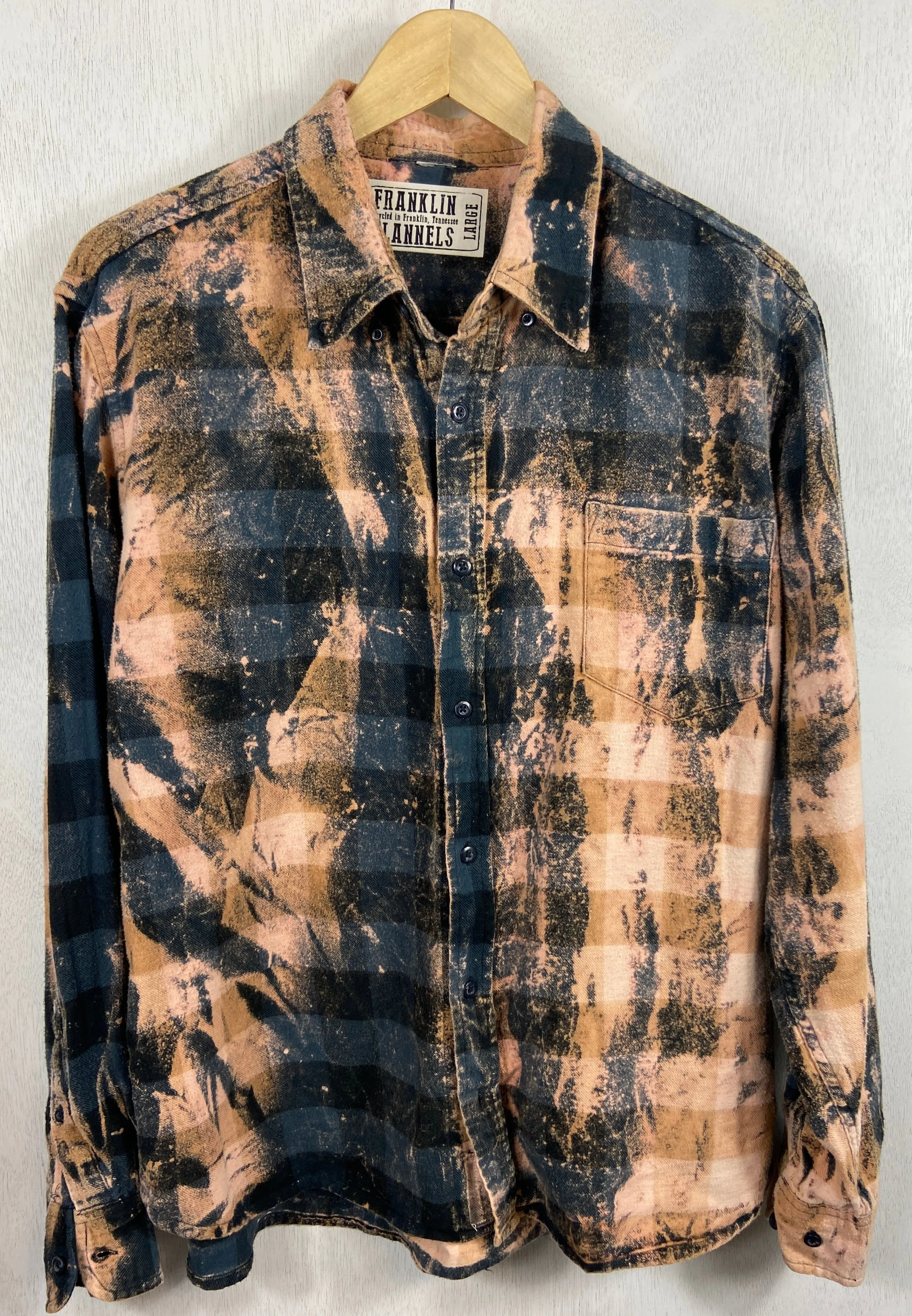 Vintage Grey, Black and Gold Flannel Size Large