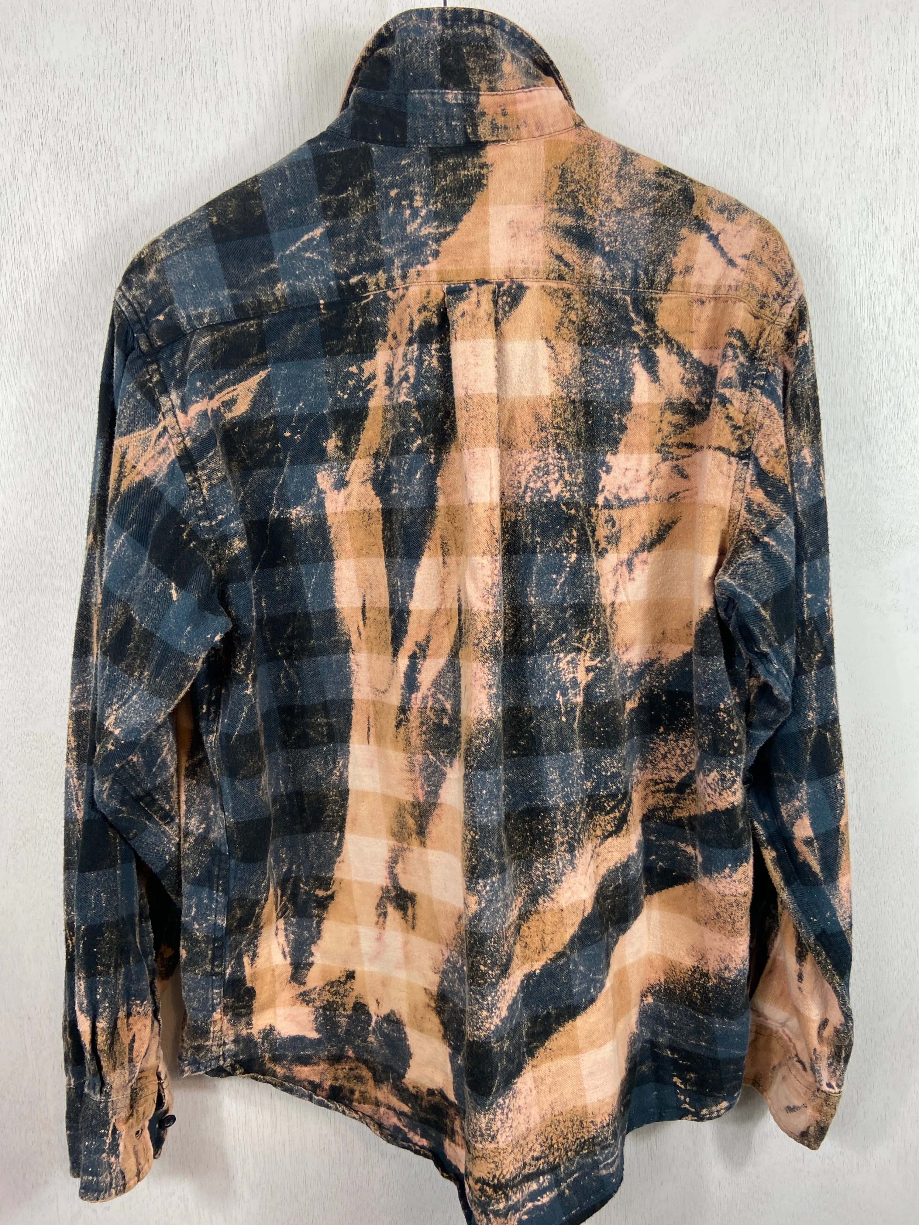 Vintage Grey, Black and Gold Flannel Size Large