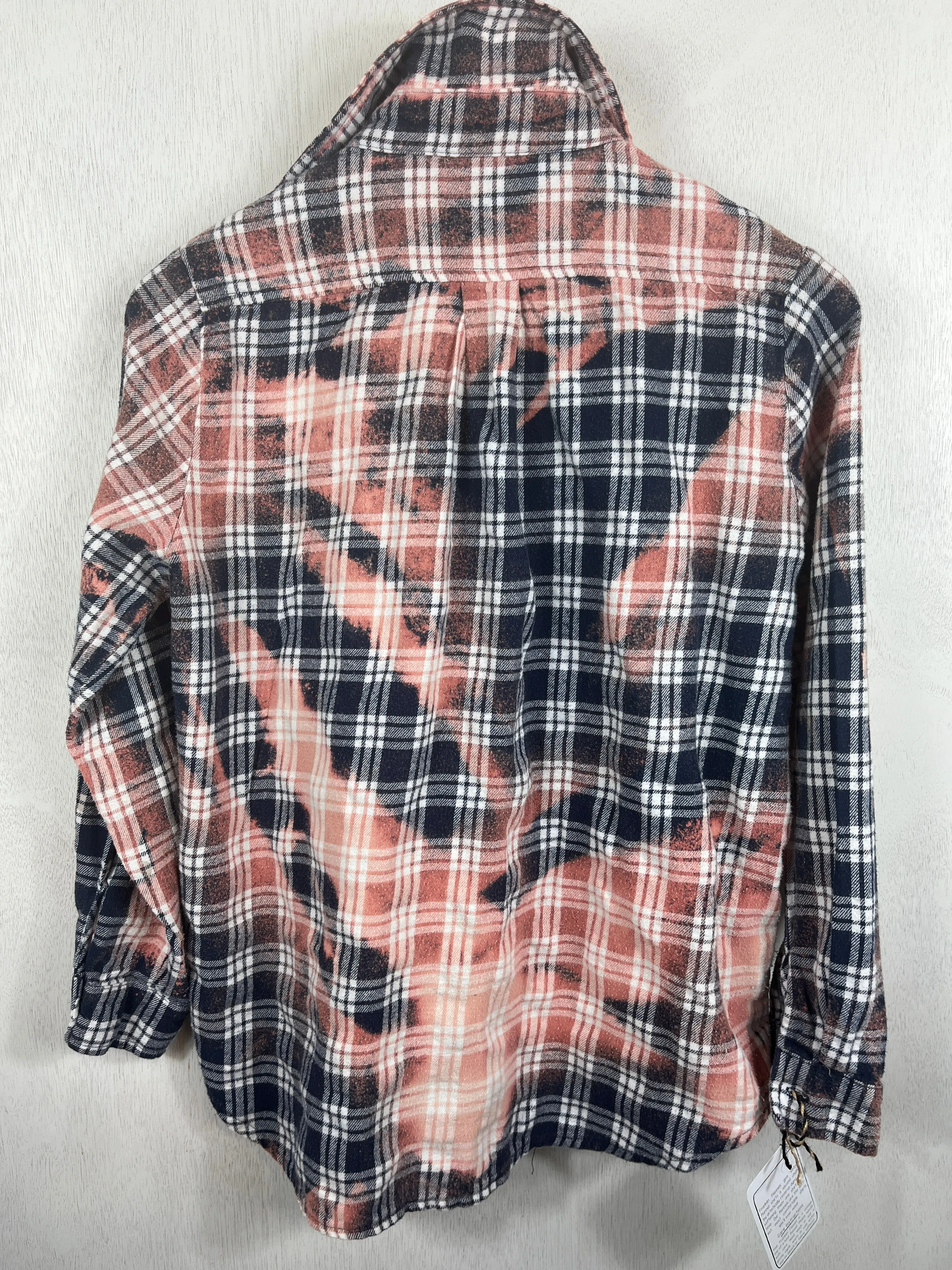 Vintage Navy Blue, Pink and White Flannel Size XS