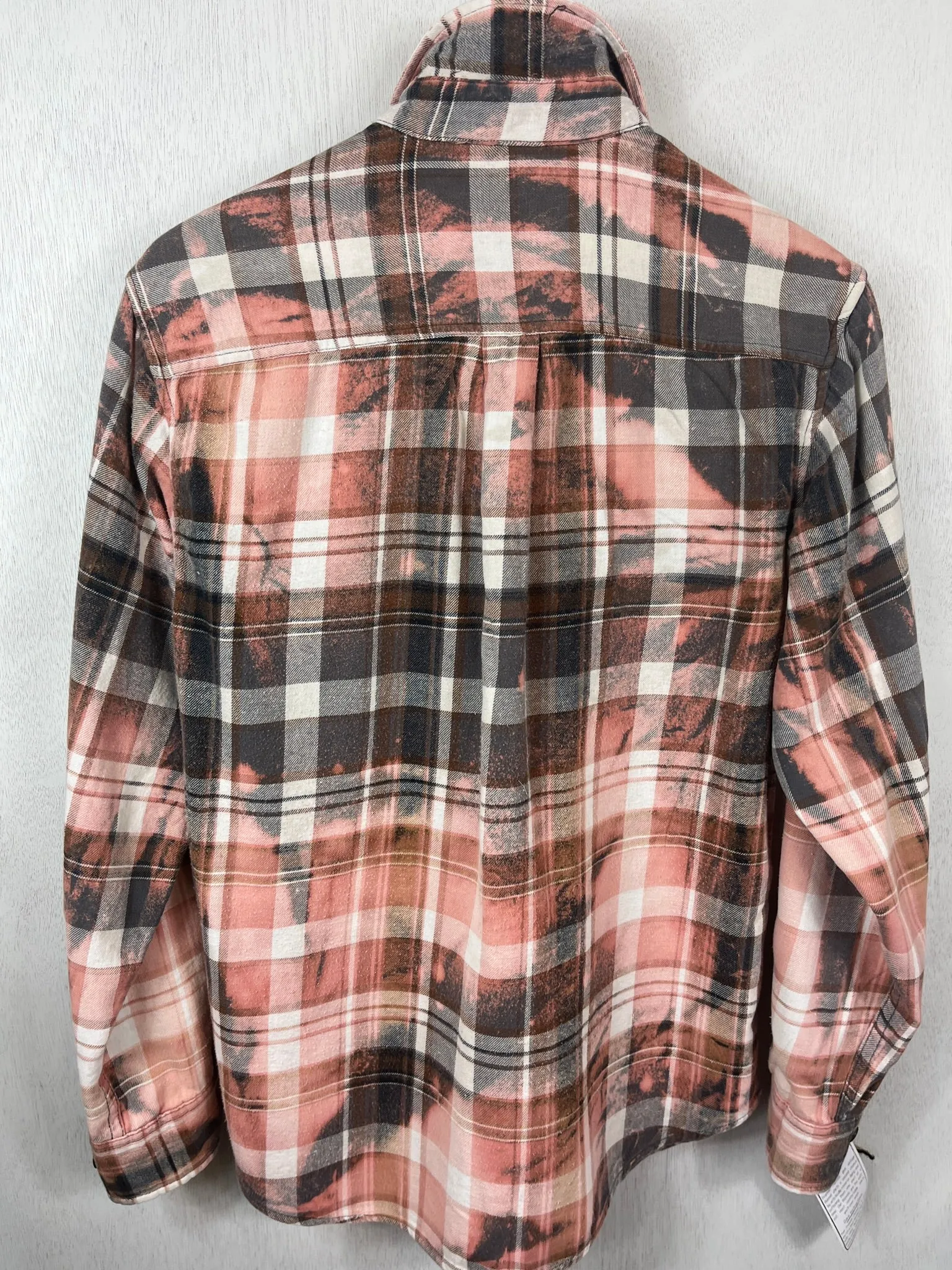 Vintage Peach, Grey and White Flannel Size Medium