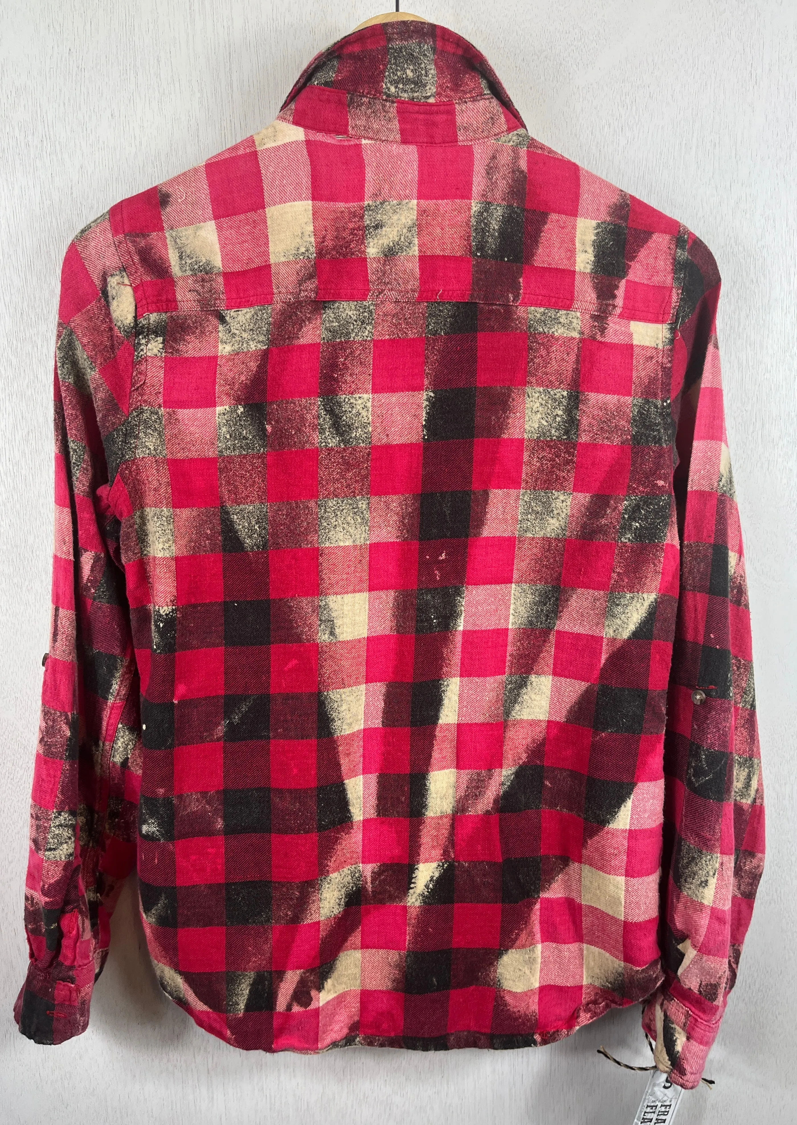 Vintage Red, Pink, Black and Cream Flannel Size Small