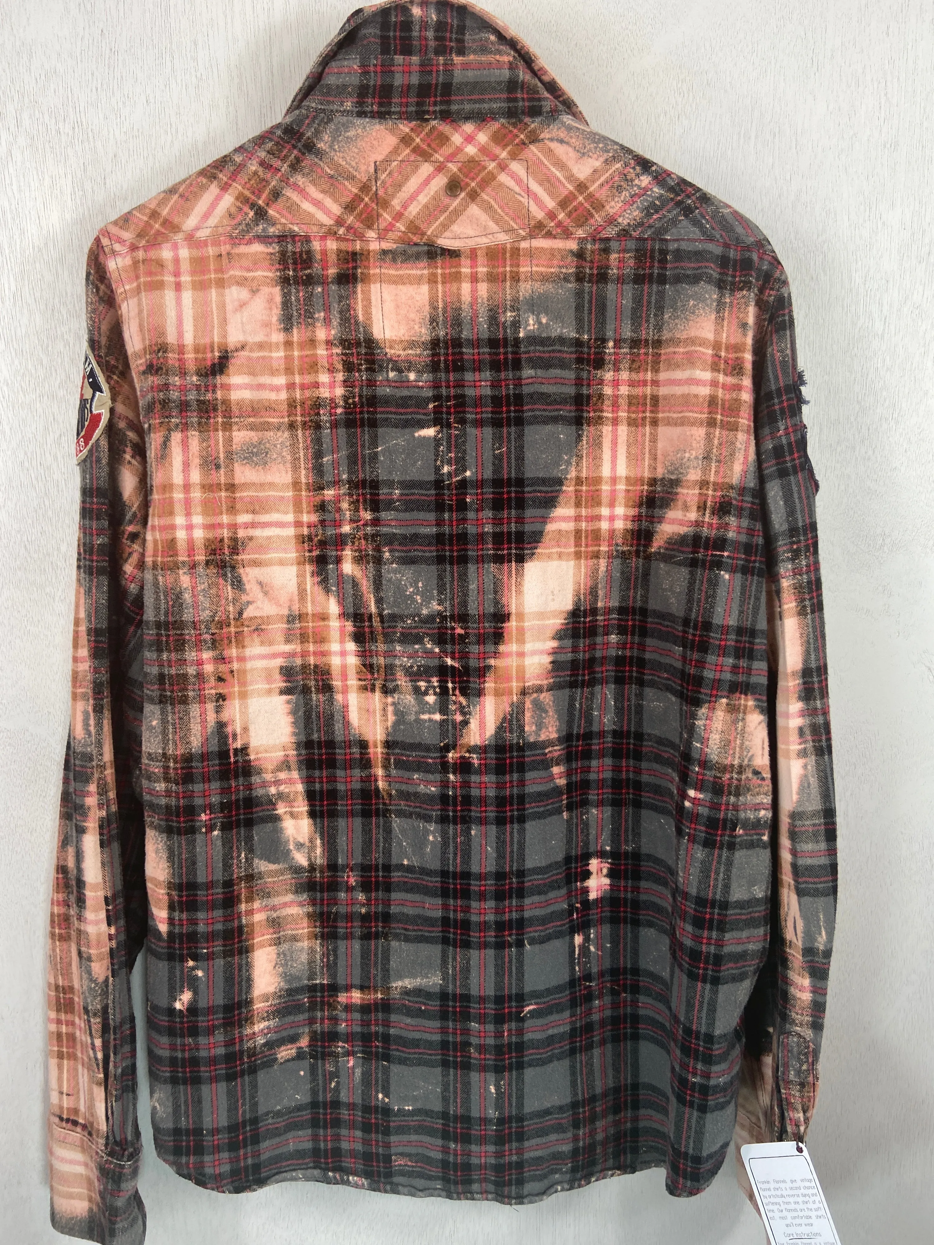Vintage Western Style Grey, Dusty Rose and Peach Flannel Size Medium