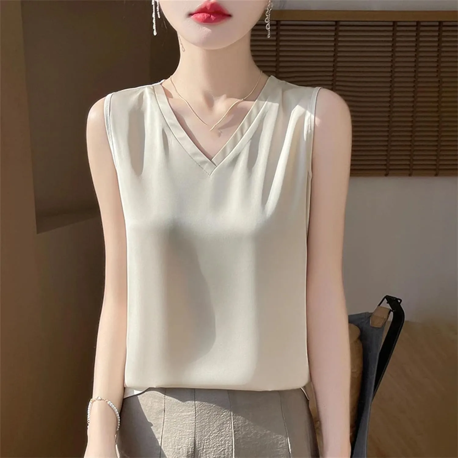 Women's Lightweight Casual Tank Top & Camisole Summer V-Neck Sleeveless Vest Loose Fit Undershirts to Wear Under Blazers