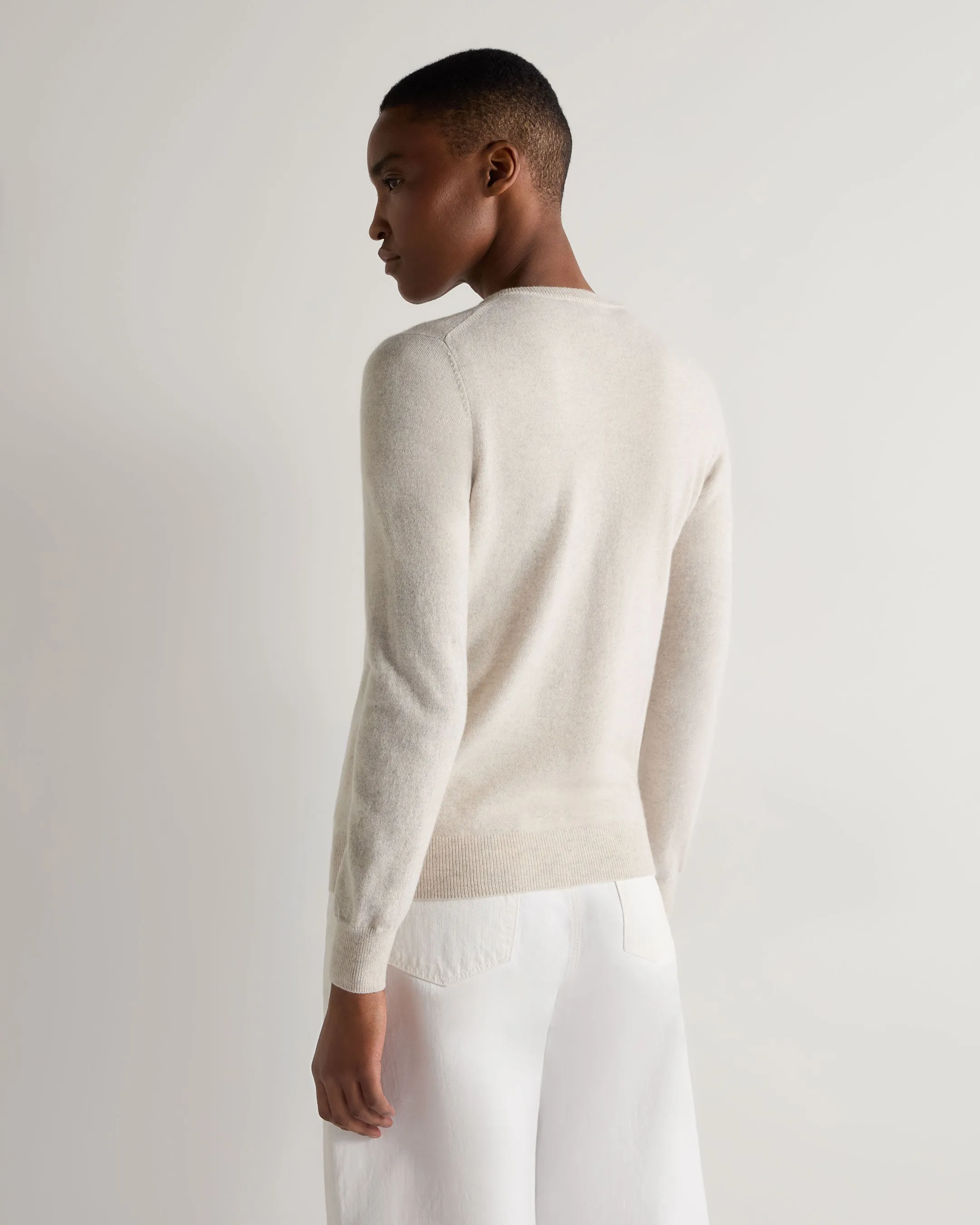 Women's Olivia Round Neck Cashmere Cardigan Pebble Grey